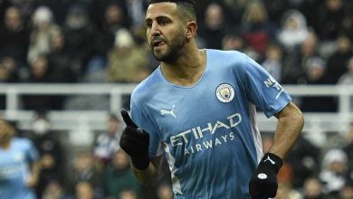 صورة رياض محرز يعادلة رقم النجم الإيفواري الأسبق ديدي دروغبا في البريمرليغ.