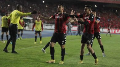 صورة كرة القدم (كاس الكاف)/نهائي ذهاب: يونغ أفريكنس (تنزانيا)- اتحاد الجزائر (1-2)