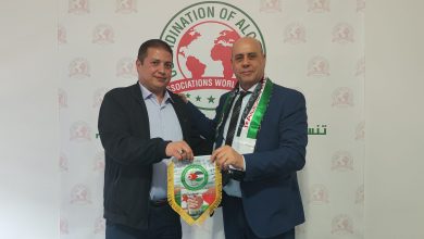 صورة مشاركة منسق محافظة اسبانيا لحزب جبهة التحرير الوطني في اللقاء الجمعوي الذي جمع مختلف الجمعيات الجزائرية الناشطة بالخارج